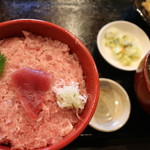 田舎レストランじんべえ - ネギトロ丼
