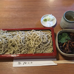 布恒更科 - きのこ汁蕎麦。美しい。