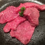 焼肉問屋 牛蔵 - 芯々890円
                                （黒毛和牛上ロース系）