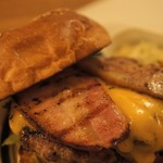 ベーコンチーズバーガー