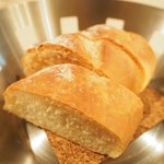 Giglio - パスタ+ドルチェ 1490円 の自家製パン