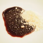 Giglio - パスタ+ドルチェ 1490円 のソースと粉チーズ