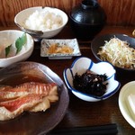 四季の味 岡田 - 