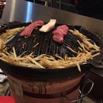 Jingisukan Gochi - 試に普通の生ラム肉をオーダーしてみたら、全然違った。