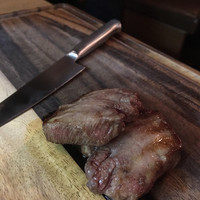 お肉屋 けいすけ 三男坊 - 厚切り牛タン(2人前)