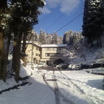 法林寺温泉 - 今年の冬は長く雪が降りました