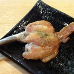 鉄板神 - 名古屋の名物とは別物！開いて骨を取って食べやすい手羽先の開き塩山椒であっさりと！