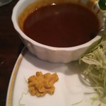洋食SAEKI - ソースと辛子