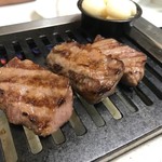 大幸園 - ハラミ焼き