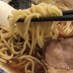 麺汁食膳 好日 - らあめん 麺リフト