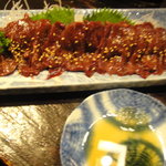 「レバ刺し」　極上のテイストです(*^_^*)