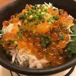Popularity! [Hokkaido] Egg rice with salmon roe, whitebait, and egg yolk 780 yen (858 yen including tax)
