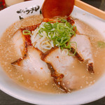 博多ラーメン よかよ - 