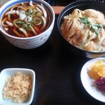 そば順 - 親子丼とうどんのセット