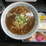 あさめし前田"本舗 - 醤油ラーメン　800円