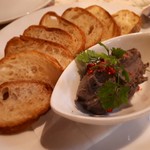 カッチャトーレ - 若鶏のレバーペースト