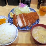 とんかつ檍 蒲田本店 - 特上ロースかつ定食￥2000