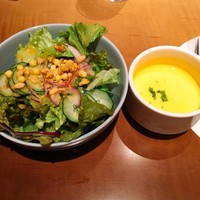 THE RIGOLETTO - サラダとスープ、ドリンク付き
