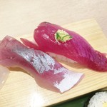 沼津魚がし鮨 流れ鮨 - カツオも美味しいです。