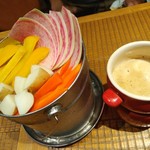 ビストロ チキート - 新鮮野菜のバーニャカウダ 