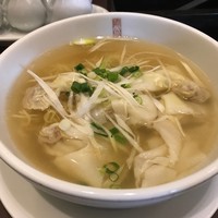 碧麗春 - ワンタンメン