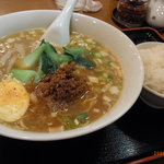 龍門 - 坦々麺（700円）