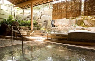 Saiou - たまの温泉「檜風呂」