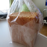 洋菓子工房 ケーキ屋 shimizu - 食パンも買ってみました