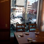 ツインズ - バイカーズカフェ　ツインズ　店内