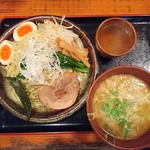 神成 - つけ麺 鳥豚骨(醤油)