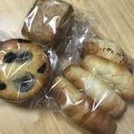 ハナ カフェ - お買い上げのパン