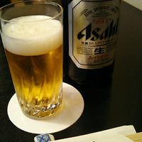 たらふく 北新地総本店 - 中瓶ビール 885円 (750+サ75+税60) 2017年9月
