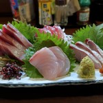 炭火焼 みや澤 - 鮮魚お造り盛り合わせ
