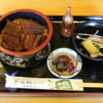 美登利 - うなぎ丼