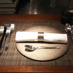 イル アオヤマ - 設え