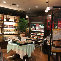 菜香新館 - 入り口にあるお土産コーナー