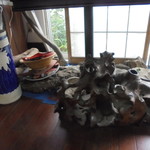 フライドチキン - 個性的な店内