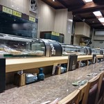 双葉寿司 - 店内カウンター