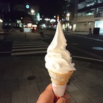 ダンケシェーン - 深夜（23時すぎ）のソフトクリーム