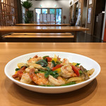 イサーン - エビのタイ風ピリ辛ソース炒め　税込1,650円