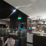 Plaza Premium Lounge - ラウンジ内はほぼ満席