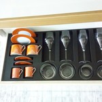 赤坂プリンス クラシックハウス - 冷蔵庫の下には…スゴっ！