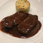 びすとろぽたじぇ - 牛ランプ肉のステーキグランヴヌール