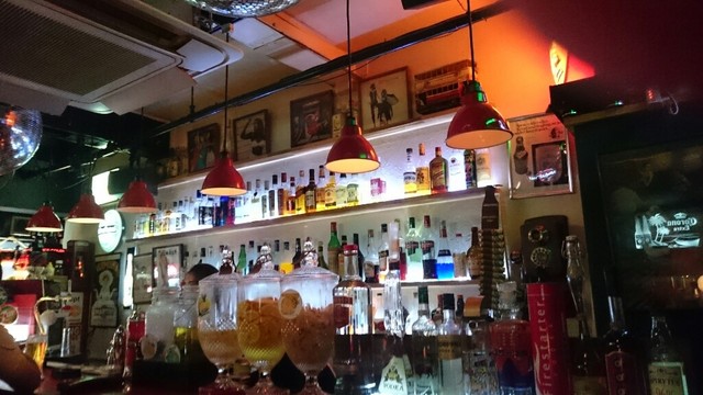 ギミーギミーギミー Gimme Gimme Gimme 桜木町 バー 食べログ