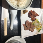 仙台牛タン 松阪鶏焼肉 福島西屋 - 