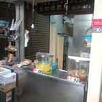 鼻知場商店 - 東山商店街の端