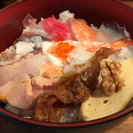 寿司一 - 海鮮丼 900円