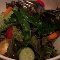 R restaurant & bar - 
