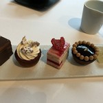 ドミニク・ブシェ トーキョー - 