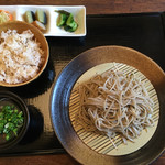 かなじ屋 - ざる蕎麦定食